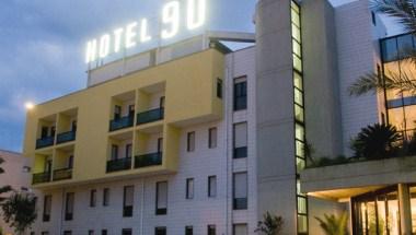 Hotel 90 in Capurso, IT