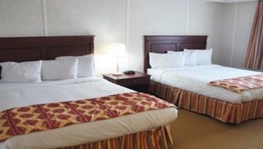 Quality Inn and Suites Niagara Falls in Niagara Falls, ON