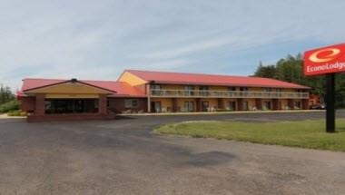 Econo Lodge Cadillac in Cadillac, MI