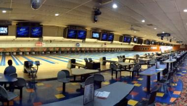 Ashwaubenon Bowling Alley in Green Bay, WI