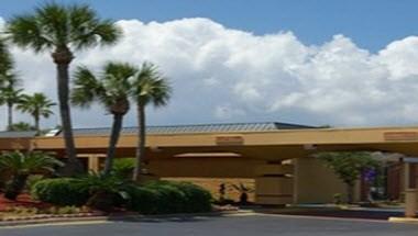 Quality Inn and Suites in Gulf Breeze, FL