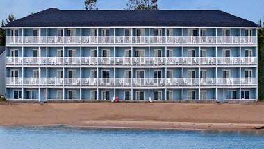 Fairview Beachfront Inn & Waterpark in Cheboygan, MI