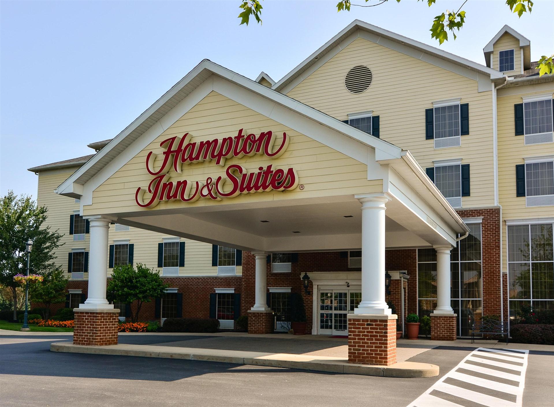 Hampton Inn & Suites State College at Williamsburg Square in State College, PA