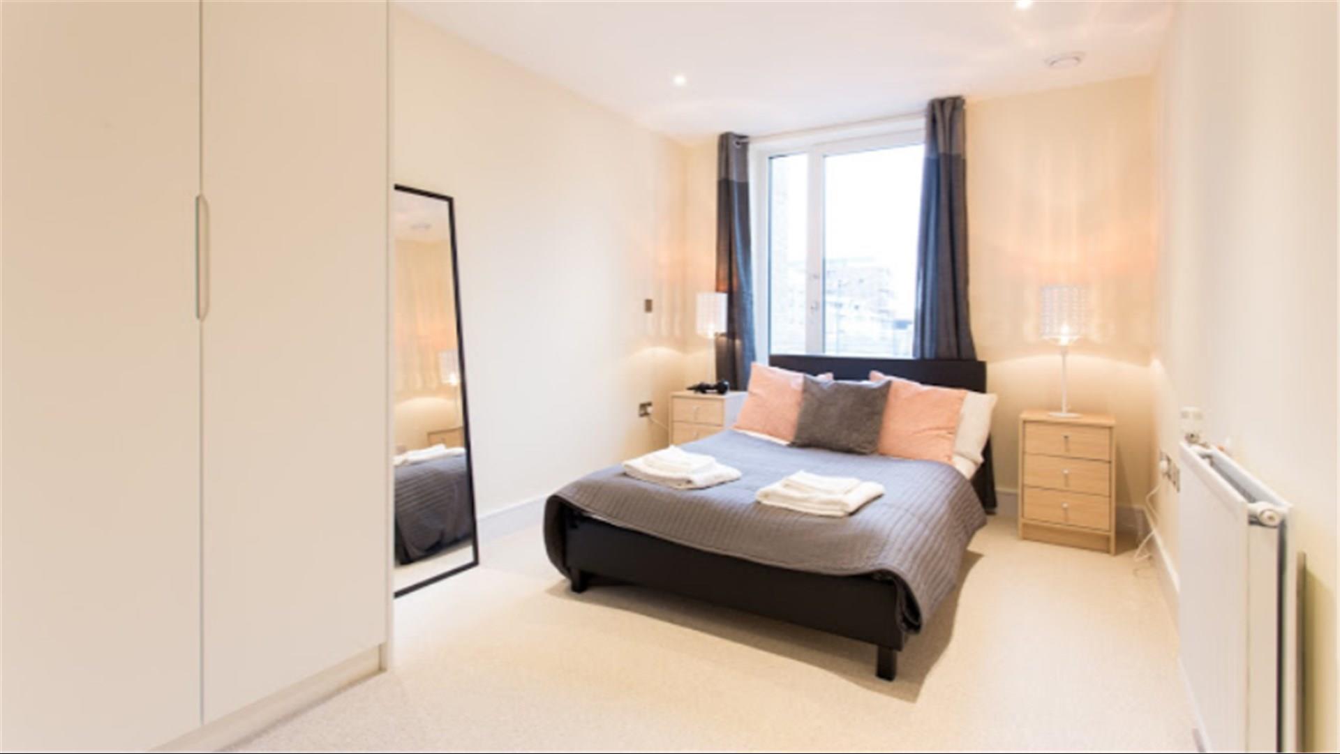 Canary Gateway Apartments in London, GB1