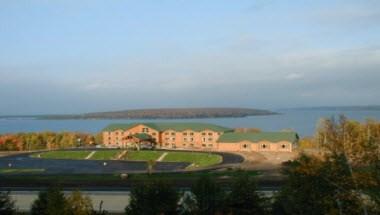 Holiday Inn Express Munising-Lakeview in Munising, MI