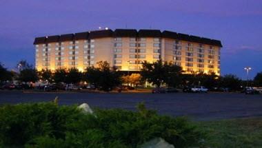 Saskatoon Inn Hotel & Conference Centre in Saskatoon, SK