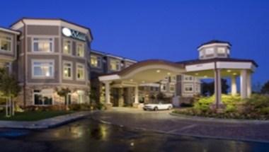 West Inn & Suites in Carlsbad, CA