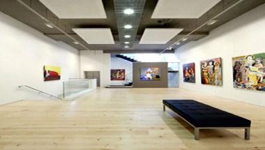 Tom Dunne Gallery in Sydney, AU