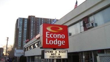 Econo Lodge Downtown in Ottawa, ON