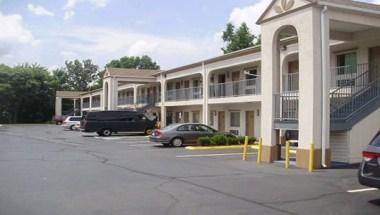 Econo Lodge Fredericksburg near I-95 in Fredericksburg, VA