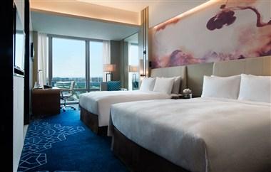 JW Marriott Hotel Shenzhen Bao'an in Shenzhen, CN