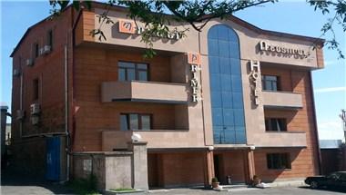 Primer Hotel in Yerevan, AM