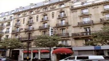 Hotel Bellevue Et Du Chariot D'or in Paris, FR