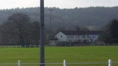 Bradford & Bingley Sports Club in Bingley, GB1