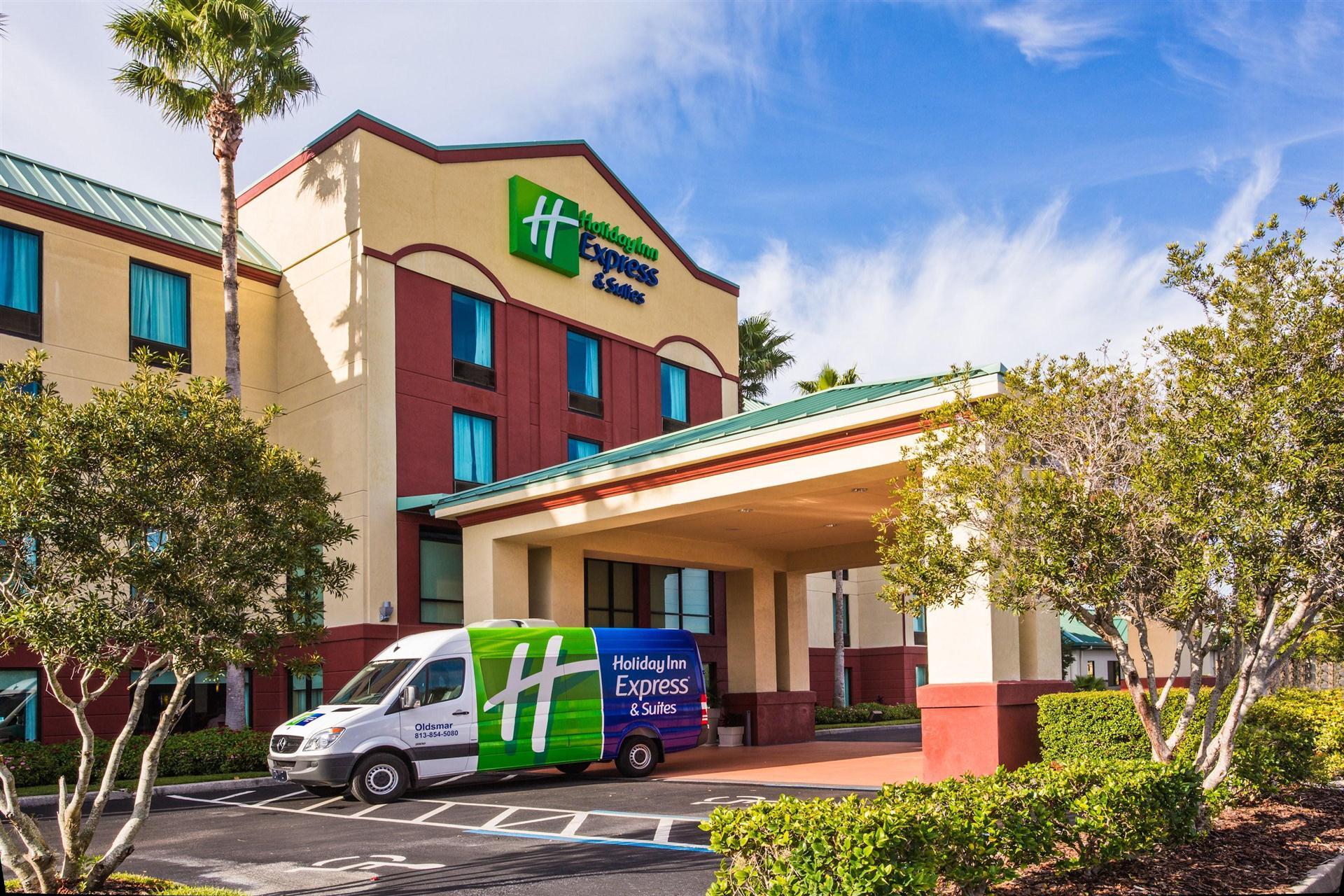 Holiday Inn Express Hotel & Suites Tampa-Northwest Oldsmar in Oldsmar, FL