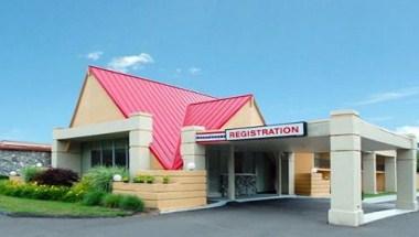 Econo Lodge Inn and Suites Binghamton in Binghamton, NY