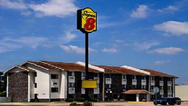 Super 8 by Wyndham Evansville East in Evansville, IN