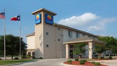 Comfort Inn and Suites in Seguin, TX