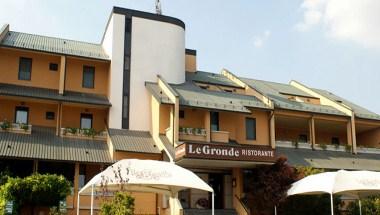 Hotel Ristorante Le Gronde in Cava Manara, IT