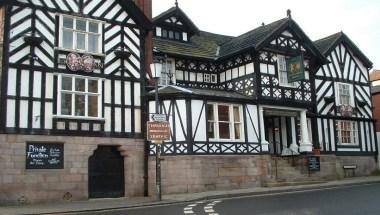 The Lion And Swan Hotel in Congleton, GB1