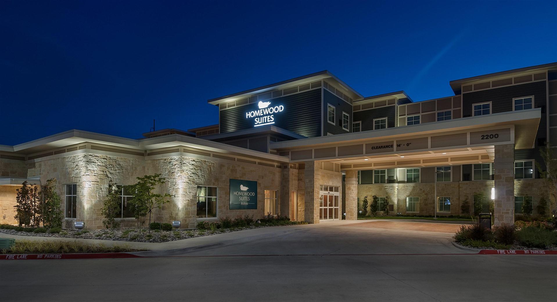 Homewood Suites by HiltonÂ® Fort Worth - Medical Center, TX in Fort Worth, TX