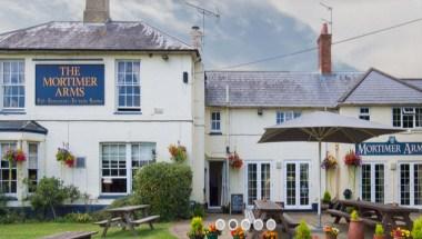 The Mortimer Arms in Romsey, GB1