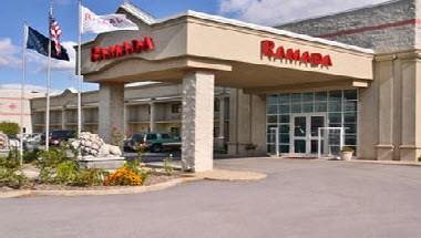 Ramada by Wyndham Hammond Hotel & Conference Center in Hammond, IN