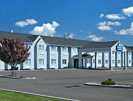 Days Inn & Suites by Wyndham Spokane Airport Airway Heights in Airway Heights, WA