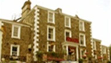 The Victoria Hotel in Menai Bridge, GB3