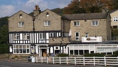 Millstone Inn in Hope Valley, GB1