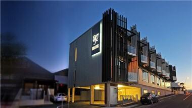 King & Queen Hotel Suites in New Plymouth, NZ