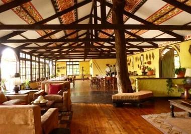 Sanctuary Olonana in Masai Mara, KE