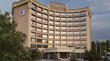DoubleTree by Hilton Hotel Atlanta North Druid Hills - Emory Area in Atlanta, GA