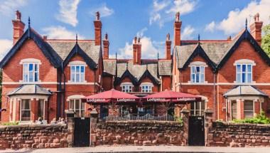 The Bawn Lodge Hotel and Lodge Bar in Chester, GB1
