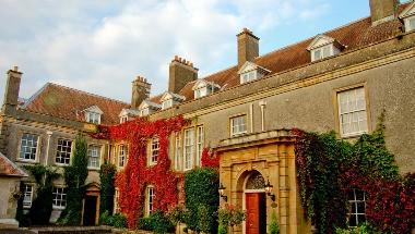 Holbrook Manor & Spa in Wincanton, GB1