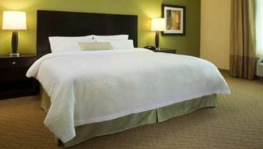 Hampton Inn & Suites Minneapolis West/ Minnetonka in Minnetonka, MN