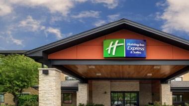 Holiday Inn Express & Suites Aurora - Naperville in Aurora, IL
