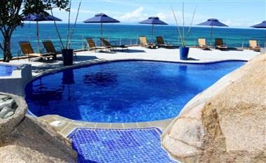 Coco de Mer Hotel & Black Parrot Suites in Praslin, SC