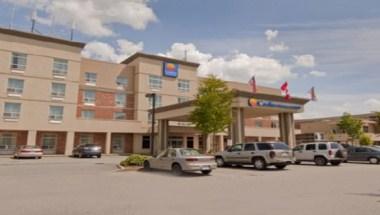 Comfort Inn and Suites in Surrey, BC