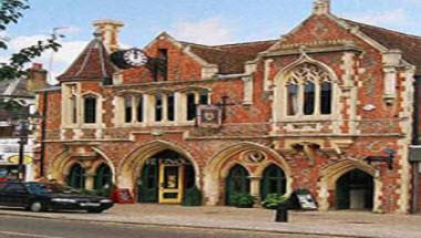 Berkhamsted Town Hall in Berkhamsted, GB1