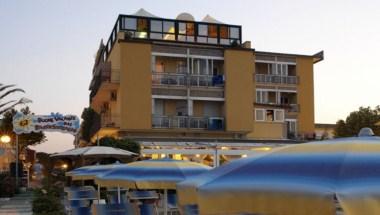 Hotel Estate in Rimini, IT