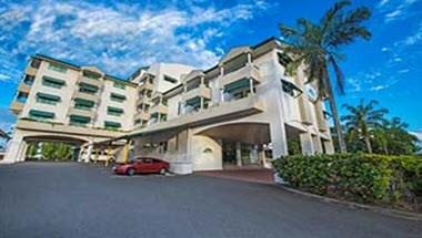 Cairns Sheridan Hotel & Conference Centre in Tropical North Queensland, AU