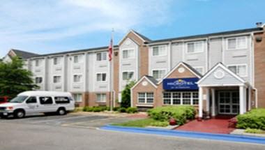 Microtel Inn & Suites by Wyndham Raleigh Durham Airport in Morrisville, NC