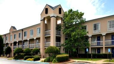 Norcross Inn and Suites in Norcross, GA