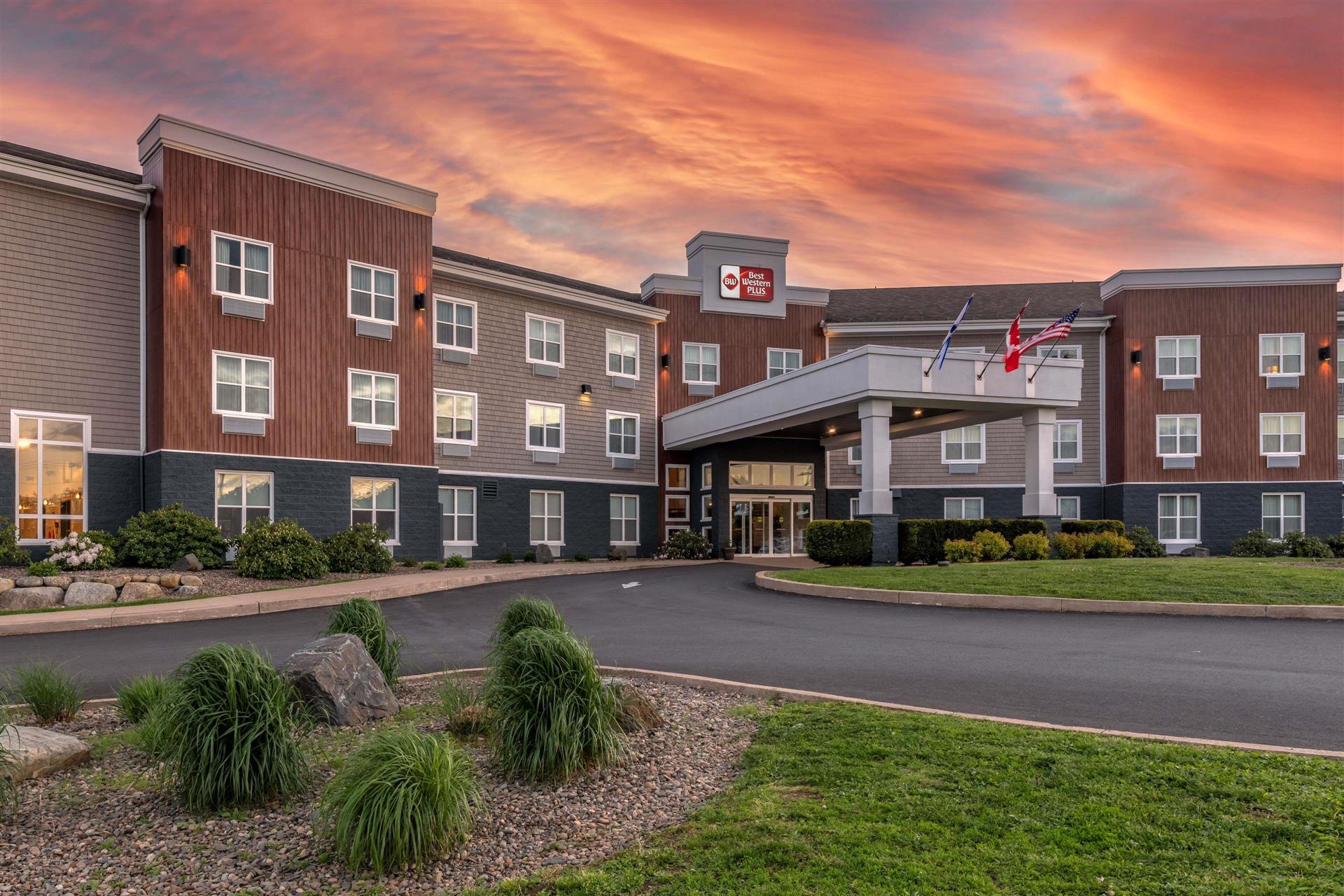 Best Western Plus Bridgewater Hotel & Convention Centre in Bridgewater, NS