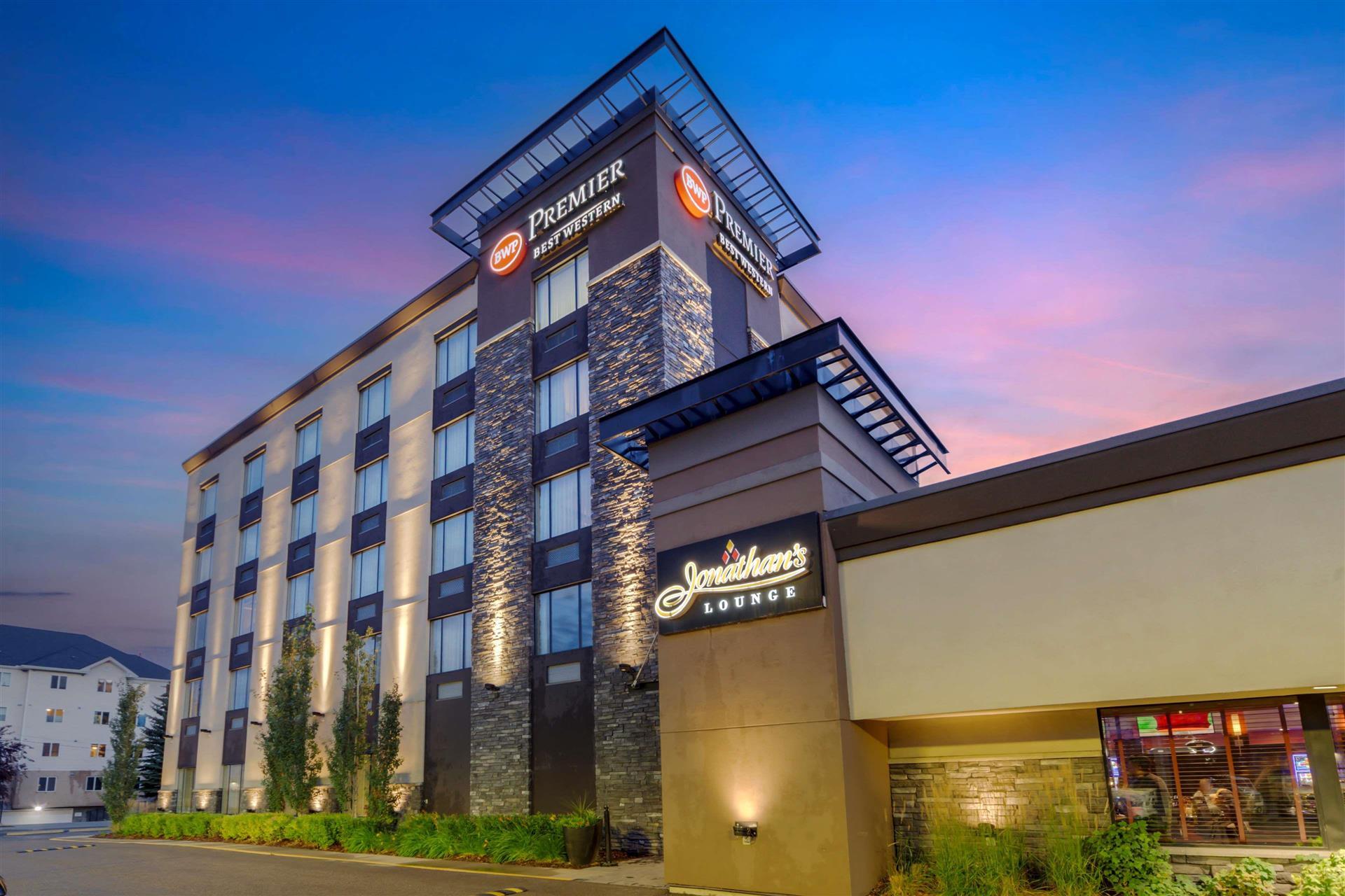 Best Western Premier Denham Inn & Suites in Leduc, AB