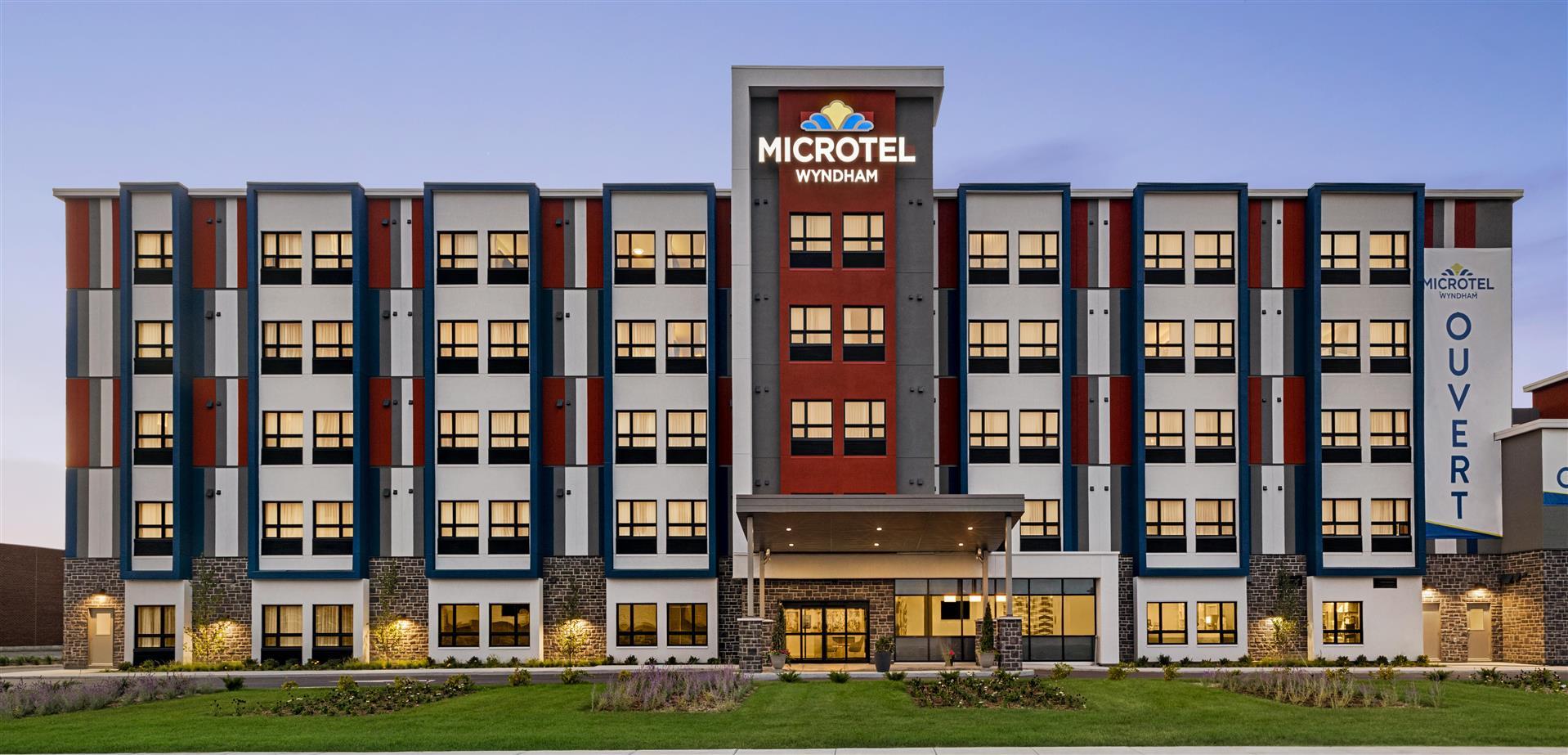 Microtel Inn & Suites by Wyndham Dorval in Dorval, QC