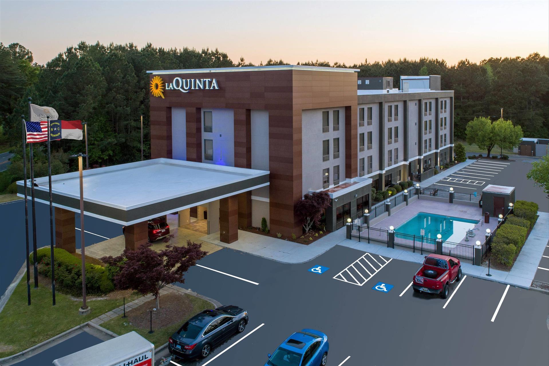 La Quinta Inn & Suites by Wyndham Selma/Smithfield I-95 in Selma, NC