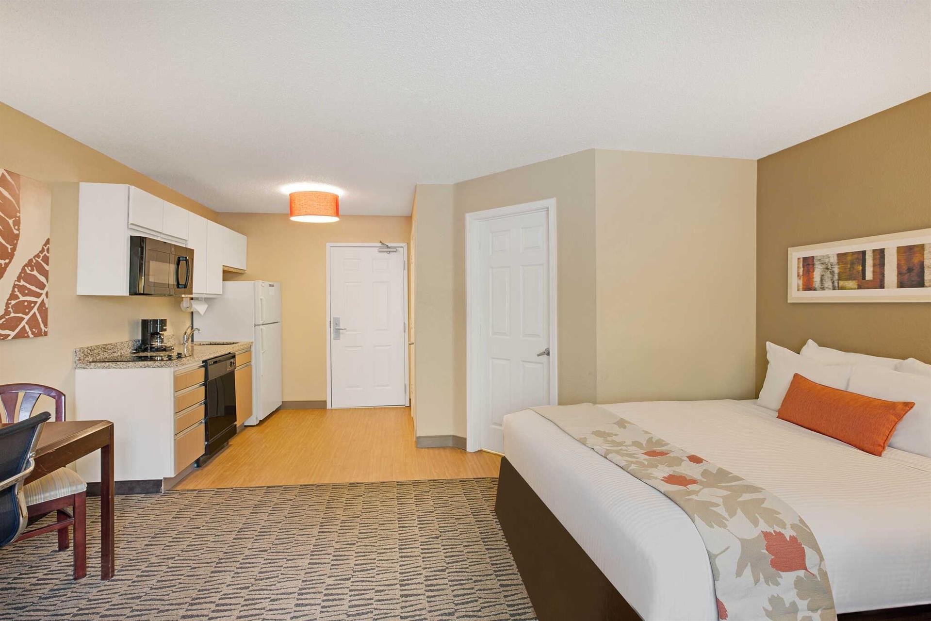 MainStay Suites Detroit Auburn Hills in Auburn Hills, MI