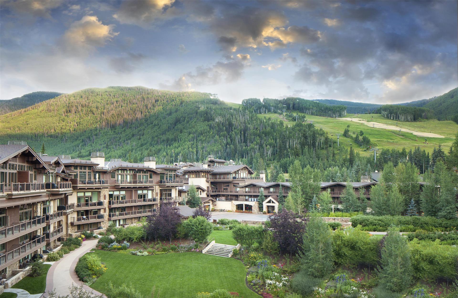 Manor Vail Lodge in Vail, CO